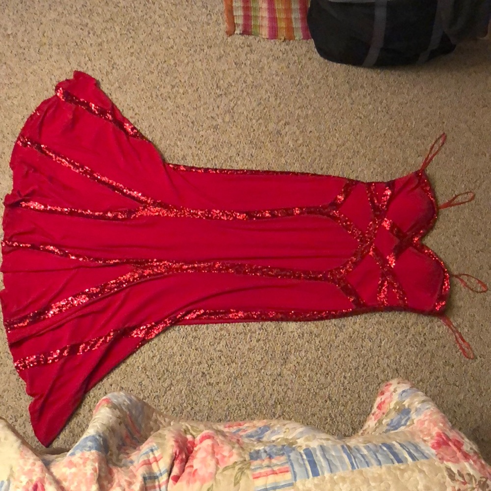 Red prom dress